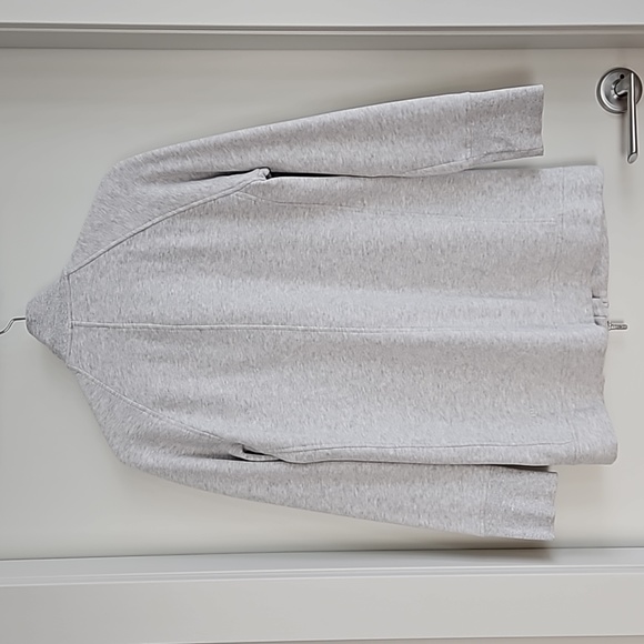 Lululemon Back To It Wrap, Size 6 - Picture 5 of 16